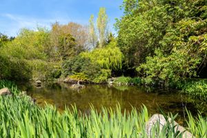 Maltby House Grounds- click for photo gallery